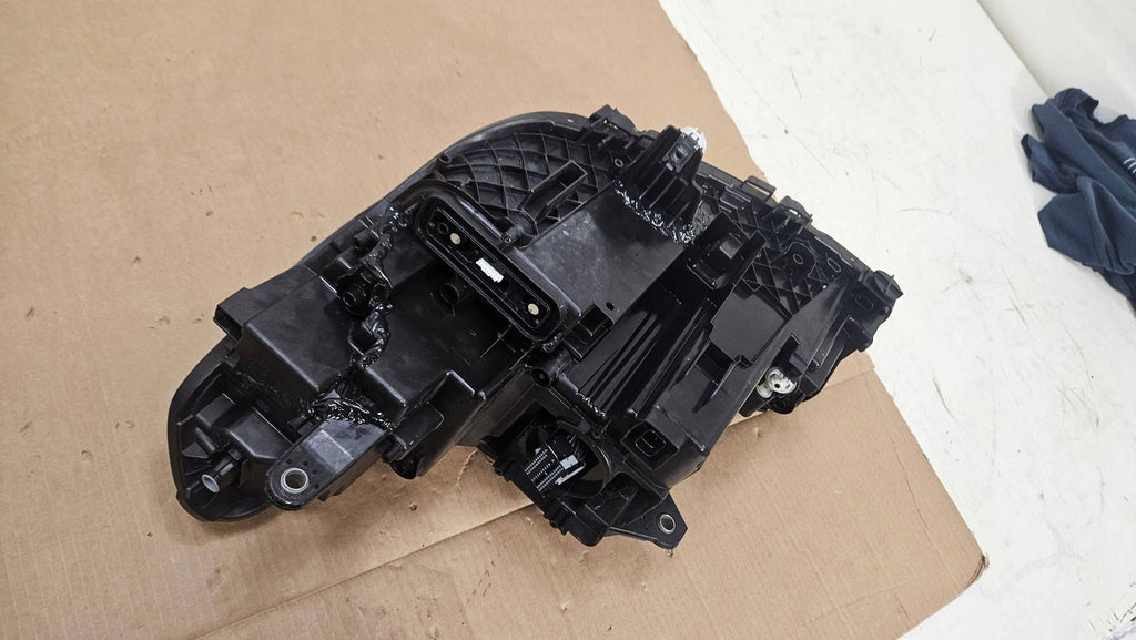 Frontscheinwerfer BMW X1 5A9A228-01 LED Rechts Scheinwerfer Headlight SCH8452684599li