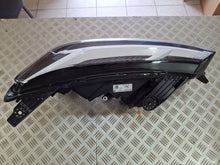 Load image into Gallery viewer, Frontscheinwerfer Dacia Sandero III Jogger 260602561 LED Links Headlight SCH2481625293xs