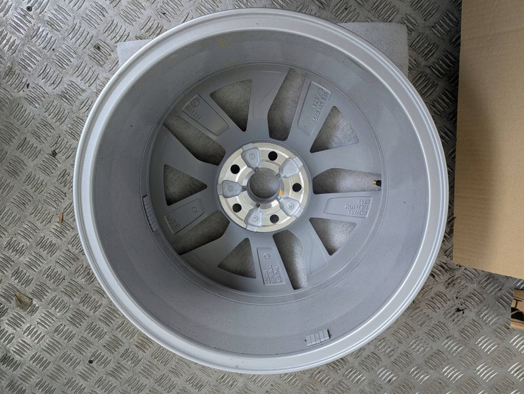 1x Alufelge 17 Zoll 7.0" 5x112 46ET 5E3601025E Skoda Octavia Iv Rim Wheel FEL2016410829hn