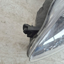 Laden Sie das Bild in den Galerie-Viewer, Frontscheinwerfer Seat Leon 5P1941033A Links Scheinwerfer Headlight