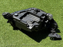 Laden Sie das Bild in den Galerie-Viewer, Frontscheinwerfer Opel Corsa F 9829522780 Links Scheinwerfer Headlight SCH3273419054me