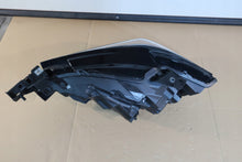 Laden Sie das Bild in den Galerie-Viewer, Frontscheinwerfer Mazda 6 Gl Full LED Rechts Scheinwerfer Headlight