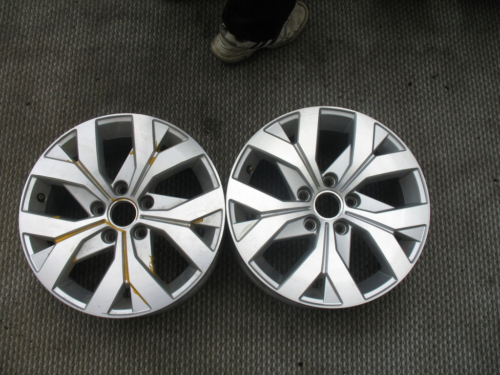 1x Alufelge 16 Zoll 6.5" 5x112 41ET Glanz Schwarz 3G0601025AL VW Passat FEL9602357176pu