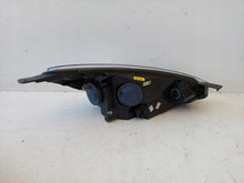 Laden Sie das Bild in den Galerie-Viewer, Frontscheinwerfer Ford Fiesta H1BB-13W029-AE Ein Satz Scheinwerfer Headlight SCH2639496427xk