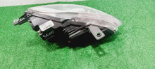 Laden Sie das Bild in den Galerie-Viewer, Frontscheinwerfer Alfa Romeo Giulietta 00505308900 Links Scheinwerfer Headlight SCH3132180496rl