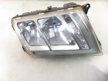 Laden Sie das Bild in den Galerie-Viewer, Frontscheinwerfer Volvo II 22239219 Links Scheinwerfer Headlight SCH5182799647ob
