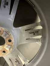 Load image into Gallery viewer, 1x Alufelge 21 Zoll 9.0" 5x112 35ET Matt Silber 4H0601025AJ Audi A8 Rim Wheel FEL6368869486ex