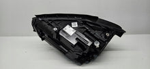 Laden Sie das Bild in den Galerie-Viewer, Frontscheinwerfer Mercedes-Benz A2479061004 LED Rechts Scheinwerfer Headlight SCH3625930704vq