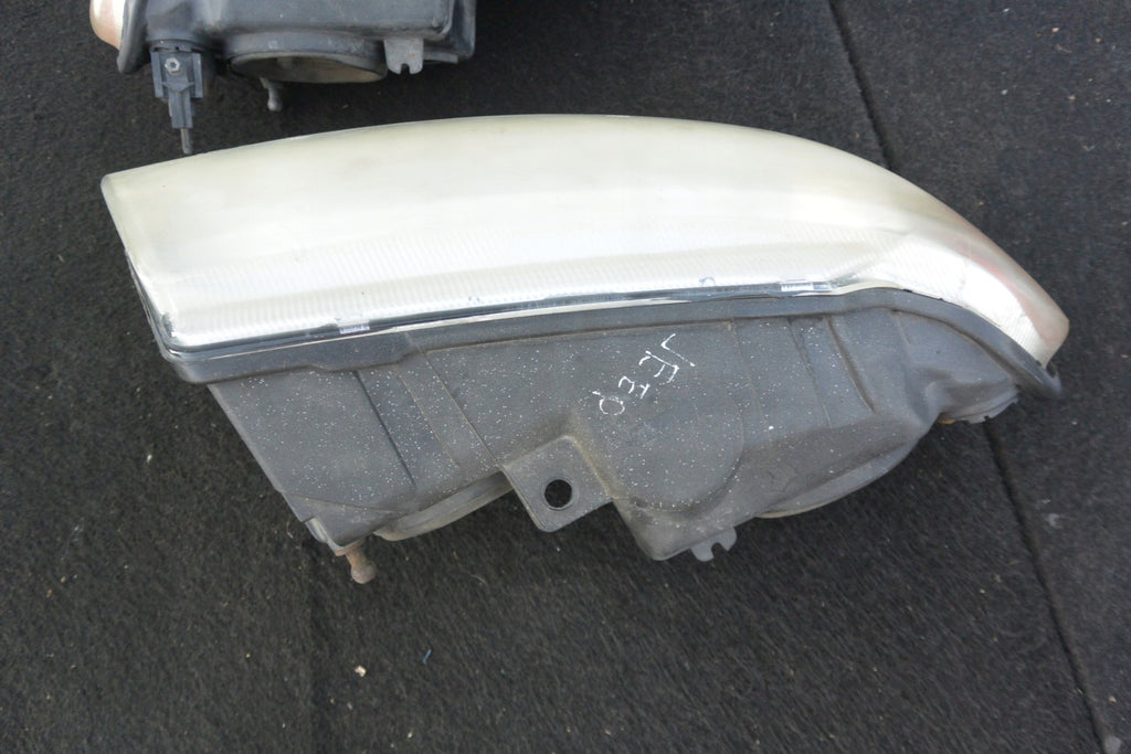 Frontscheinwerfer Jeep Grand Cherokee Ein Stück (Rechts oder Links) Headlight SCH4234973996or