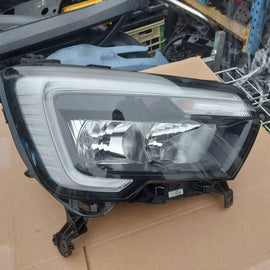 Frontscheinwerfer Renault Master 260105567R 0021113104366900804 LED Rechts SCH2340409135bh