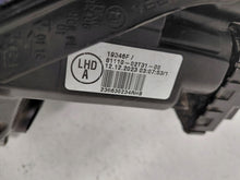 Load image into Gallery viewer, Frontscheinwerfer Toyota Corolla 81110-02T31-00 LED Rechts Headlight SCH1664099505us