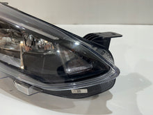 Laden Sie das Bild in den Galerie-Viewer, Frontscheinwerfer Ford Focus MX7B-13E014-CE LED Rechts Scheinwerfer Headlight SCH6328010671tv
