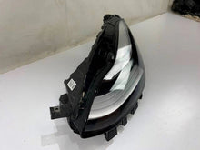 Laden Sie das Bild in den Galerie-Viewer, Frontscheinwerfer Tesla Model Y 10773775-00-C Links Scheinwerfer Headlight