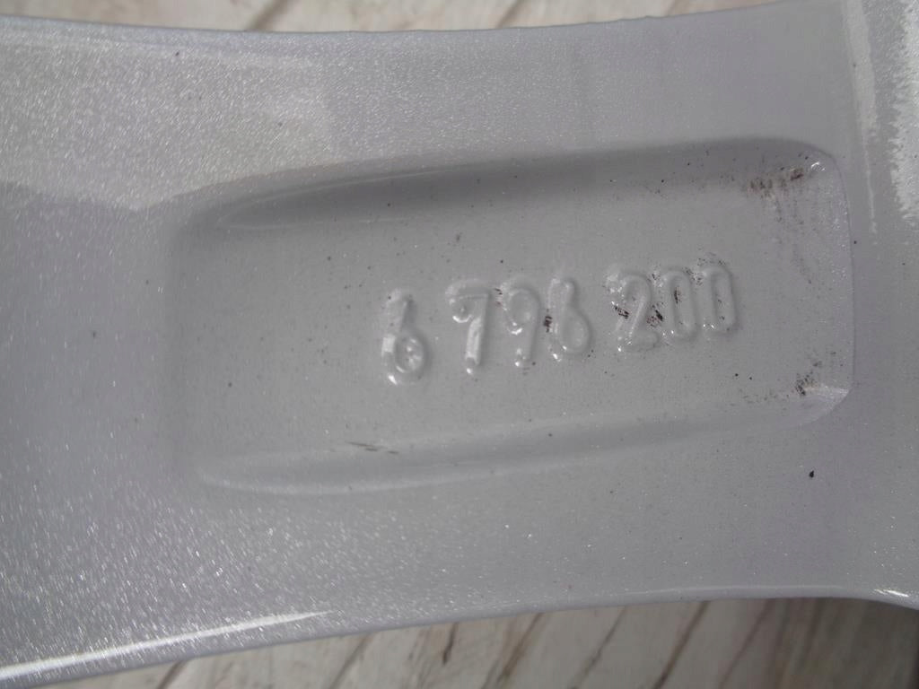 4x Alufelge 16 Zoll 7.0" 5x120 40ET Glanz Silber 6796200 BMW 2 F22 F23 1 F20 FEL1717091055jz