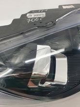 Laden Sie das Bild in den Galerie-Viewer, Frontscheinwerfer Ford Kuga III LV4B-13E016-AN L90188364 LED Rechts Headlight SCH6828690939wv