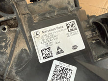 Laden Sie das Bild in den Galerie-Viewer, Frontscheinwerfer Mercedes-Benz W247 A2479061305 LED Links Headlight SCH7173970086xk