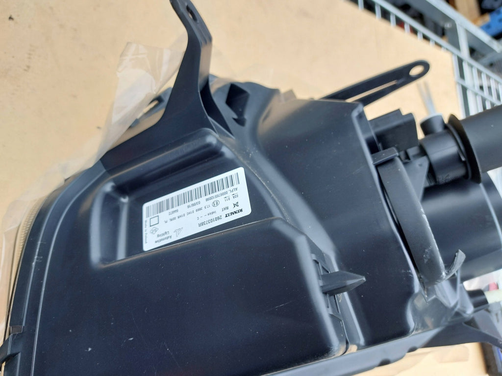 Frontscheinwerfer Dacia Duster 2601003738 Rechts Scheinwerfer Headlight