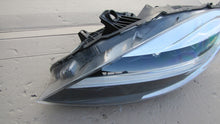 Laden Sie das Bild in den Galerie-Viewer, Frontscheinwerfer Volvo V40 31677022 Links Scheinwerfer Headlight SCH9219346423mf