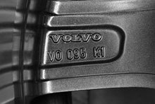 Laden Sie das Bild in den Galerie-Viewer, 1x Alufelge 17 Zoll 7.0&quot; 5x108 50ET Glanz Graphit 31400291 Volvo S60 V60 V70