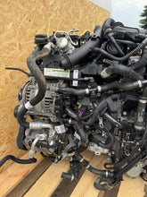Load image into Gallery viewer, Motor Mercedes-Benz W247 W177 282814 1.3 CGI 12TKm Hybrid Engine Komplett MOT6840034967qo
