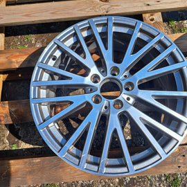 1x Alufelge 18 Zoll 7.5