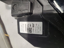 Laden Sie das Bild in den Galerie-Viewer, Frontscheinwerfer Renault 5 260105980R Ein Satz Scheinwerfer Headlight SCH6117608696fv