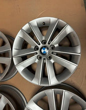 Laden Sie das Bild in den Galerie-Viewer, 4x Alufelge 17 Zoll 7.0" 5x120 47ET Glanz Silber 6775621 BMW E88 E81 E82 E87 FEL9964068957hp