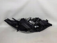 Laden Sie das Bild in den Galerie-Viewer, Frontscheinwerfer Mazda II BBP351041F Links Scheinwerfer Headlight