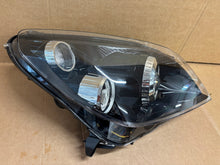 Laden Sie das Bild in den Galerie-Viewer, Frontscheinwerfer Opel Astra 1ZS008710-24 Xenon Rechts Scheinwerfer Headlight SCH9004768439kr