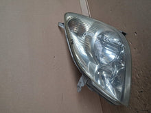Load image into Gallery viewer, Frontscheinwerfer Toyota Corolla Verso Links Scheinwerfer Headlight SCH2388048613kl