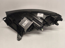 Laden Sie das Bild in den Galerie-Viewer, Frontscheinwerfer Skoda Enyaq 5LB941016G LED Rechts Scheinwerfer Headlight SCH5469815749dv