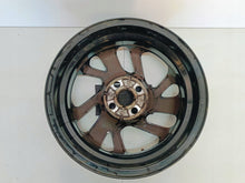 Load image into Gallery viewer, 1x Alufelge 15 Zoll 4.5" 4x100 35ET B000908277 Toyota Aygo Rim Wheel FEL9738837017jv