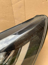 Laden Sie das Bild in den Galerie-Viewer, Frontscheinwerfer Ford Focus NX7B-13E015-CD LED Links Scheinwerfer Headlight SCH8570592472om