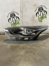 Laden Sie das Bild in den Galerie-Viewer, Frontscheinwerfer Kia Ceed J7921-22050 Links Scheinwerfer Headlight
