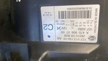 Load image into Gallery viewer, Frontscheinwerfer Mercedes-Benz X-Class A4709060700 Ein Satz Headlight SCH5858030999cl