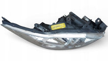 Laden Sie das Bild in den Galerie-Viewer, Frontscheinwerfer Toyota Auris Xenon Rechts Scheinwerfer Headlight SCH8489864994uj