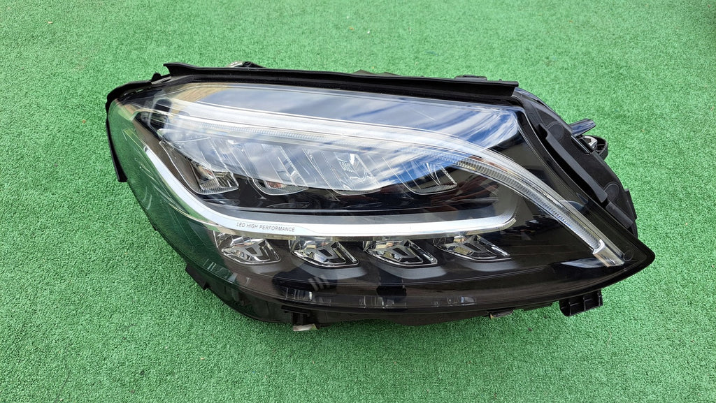 Frontscheinwerfer Mercedes-Benz W205 A2059066006 LED Rechts Headlight SCH9606099054ci