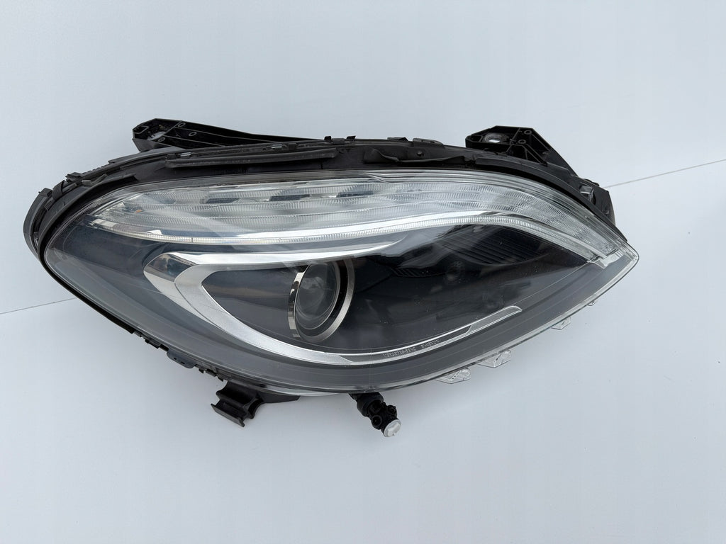Frontscheinwerfer Mercedes-Benz W246 A2468207461 LED Rechts Headlight SCH6370250791gn