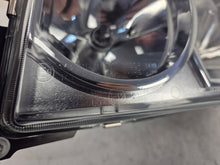 Laden Sie das Bild in den Galerie-Viewer, Frontscheinwerfer Man 2442689 LED Links Scheinwerfer Headlight SCH8136388592xz