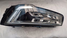 Laden Sie das Bild in den Galerie-Viewer, Frontscheinwerfer Audi A1 8XA941005 8XA941006 Xenon Rechts oder Links SCH1981331160wb