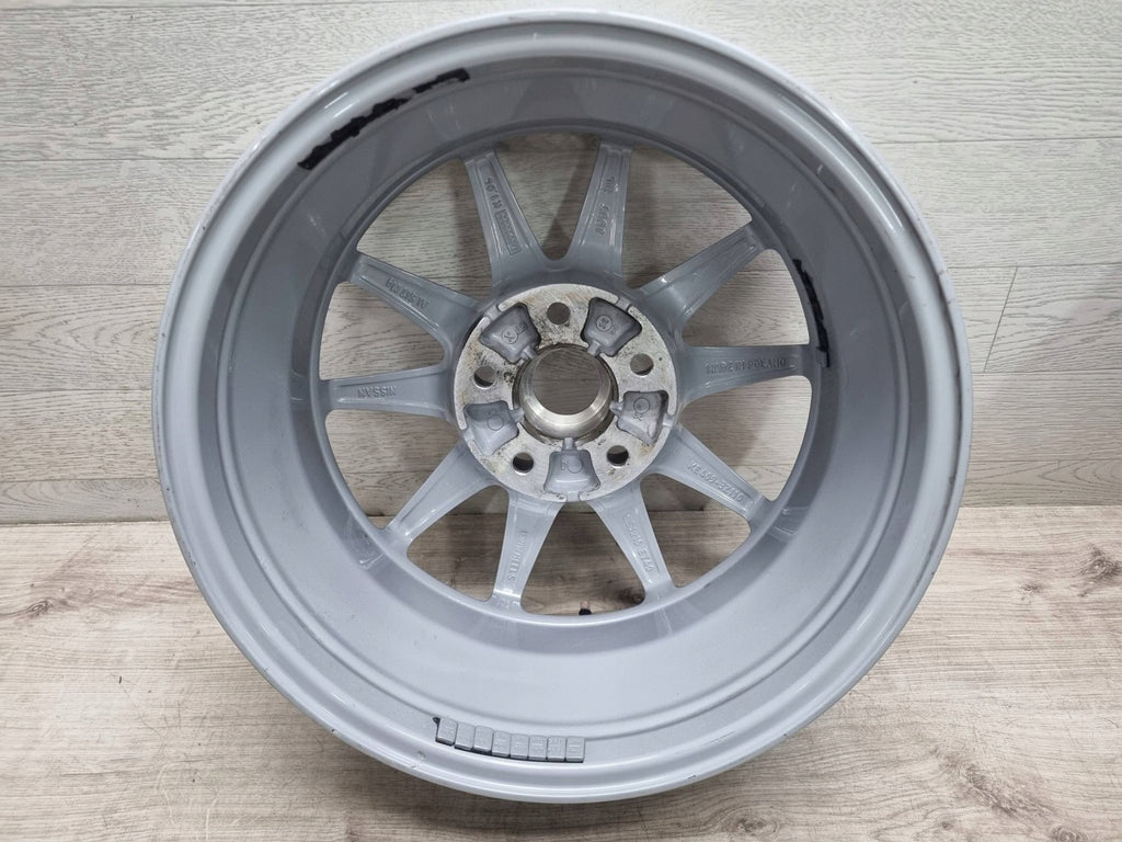 1x Alufelge 16 Zoll 6.5" 5x114.3 40ET Glanz Silber KE409-3Z110 Nissan Juke F15 FEL4906800768hd