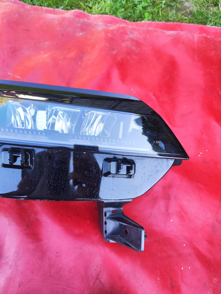Frontscheinwerfer Renault Megane E-Tech 260109843R LED Rechts Headlight SCH5961216941uq