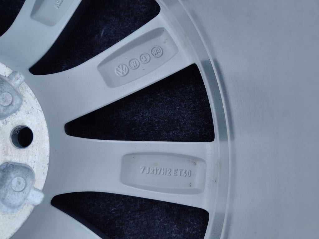 1x Alufelge 17 Zoll 7.0" 5x112 40ET Glanz Silber 3G0601025D VW Passat B8 FEL3437889110hr