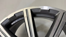 Load image into Gallery viewer, 1x Alufelge 20 Zoll 9.0" 5x112 33ET Glanz Graphit 4M0601025AD Audi Mg Rim Wheel FEL7108224481kx