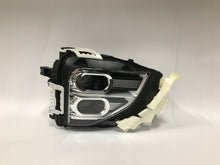 Laden Sie das Bild in den Galerie-Viewer, Frontscheinwerfer Mitsubishi Eclipse Cross Full LED Rechts Headlight