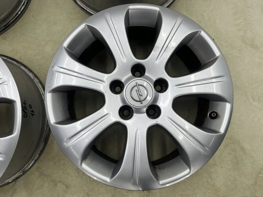 4x Alufelge 16 Zoll 6.5" 5x110 39ET 13256791 Opel Astra G Zafira B Meriva FEL4903406520sm