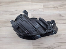Laden Sie das Bild in den Galerie-Viewer, Frontscheinwerfer Audi A3 8V0941003 Links Scheinwerfer Headlight SCH4448969853bu