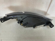 Load image into Gallery viewer, Frontscheinwerfer Ford Focus MX7B-13E015-EB LED Links Scheinwerfer Headlight SCH7033854302mj