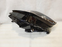 Laden Sie das Bild in den Galerie-Viewer, Frontscheinwerfer BMW X1 5A64424 Rechts Scheinwerfer Headlight SCH7390060735hp