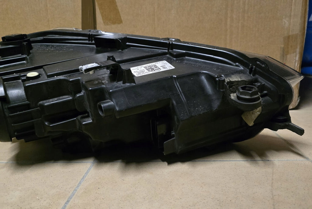 Frontscheinwerfer VW Polo 2G1941005D Links Scheinwerfer Headlight SCH1341055628ez